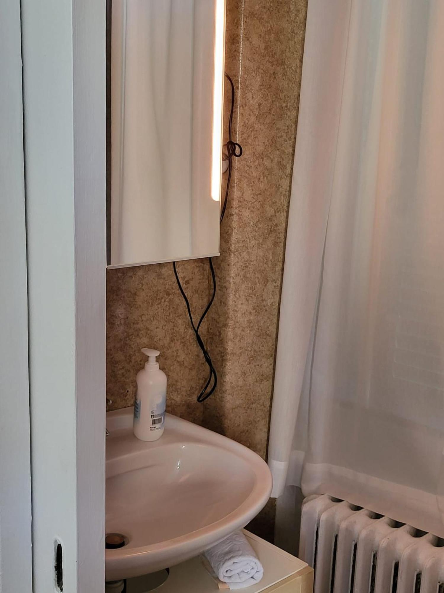 Bastis Central Guesthouse Lucerne City 외부 사진