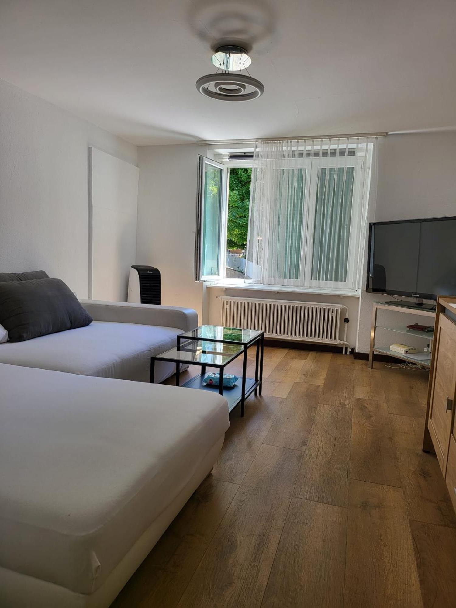 Bastis Central Guesthouse Lucerne City 외부 사진