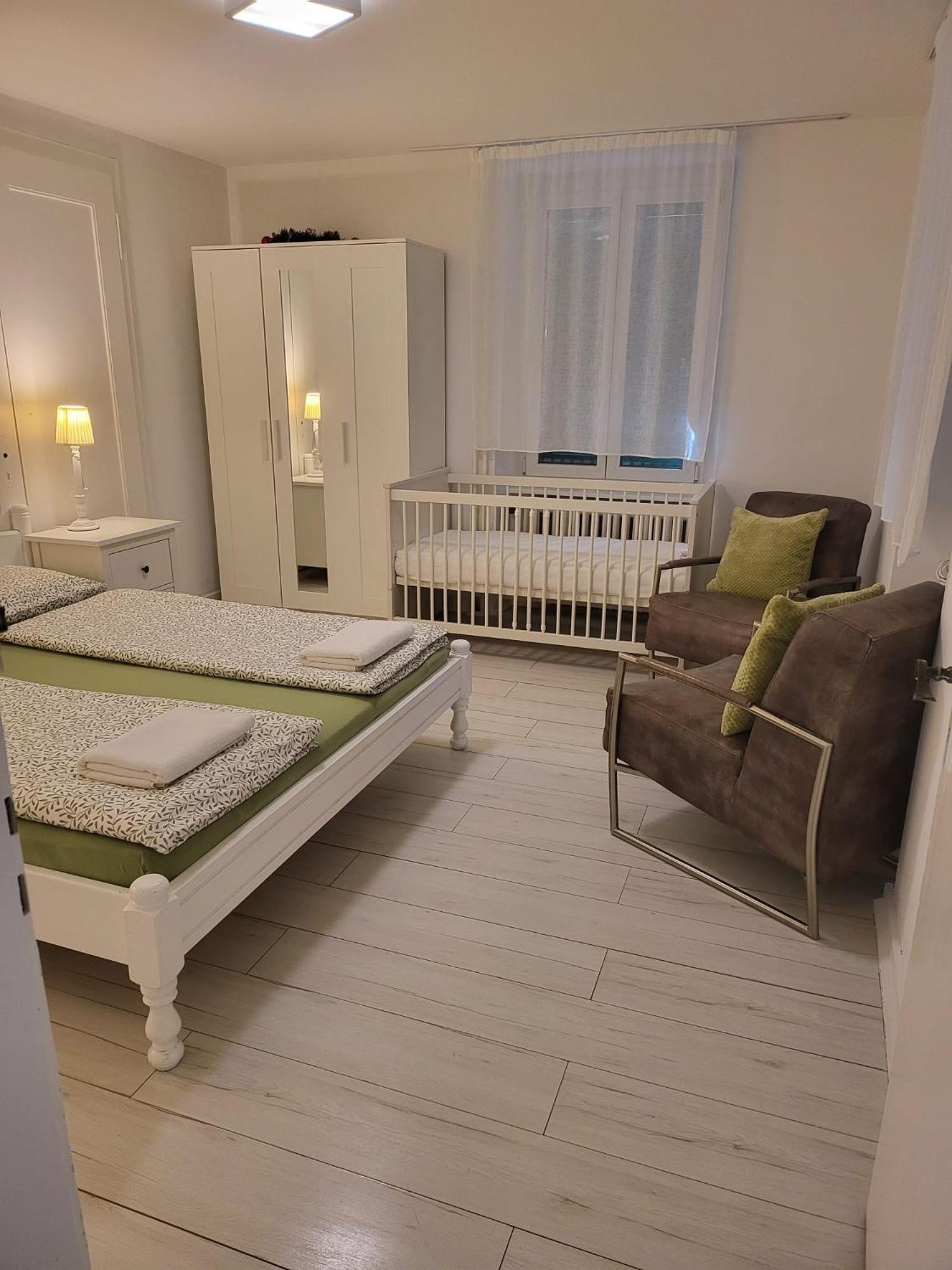 Bastis Central Guesthouse Lucerne City 외부 사진